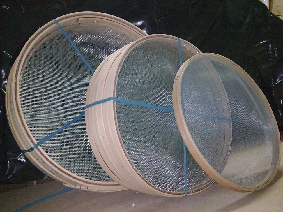 Banner do produto Fabricante de Peneira em Tecido Metálico